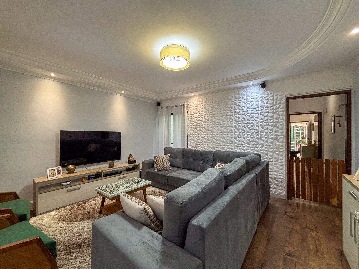 Sobrado à venda no Vila Scarpelli: 