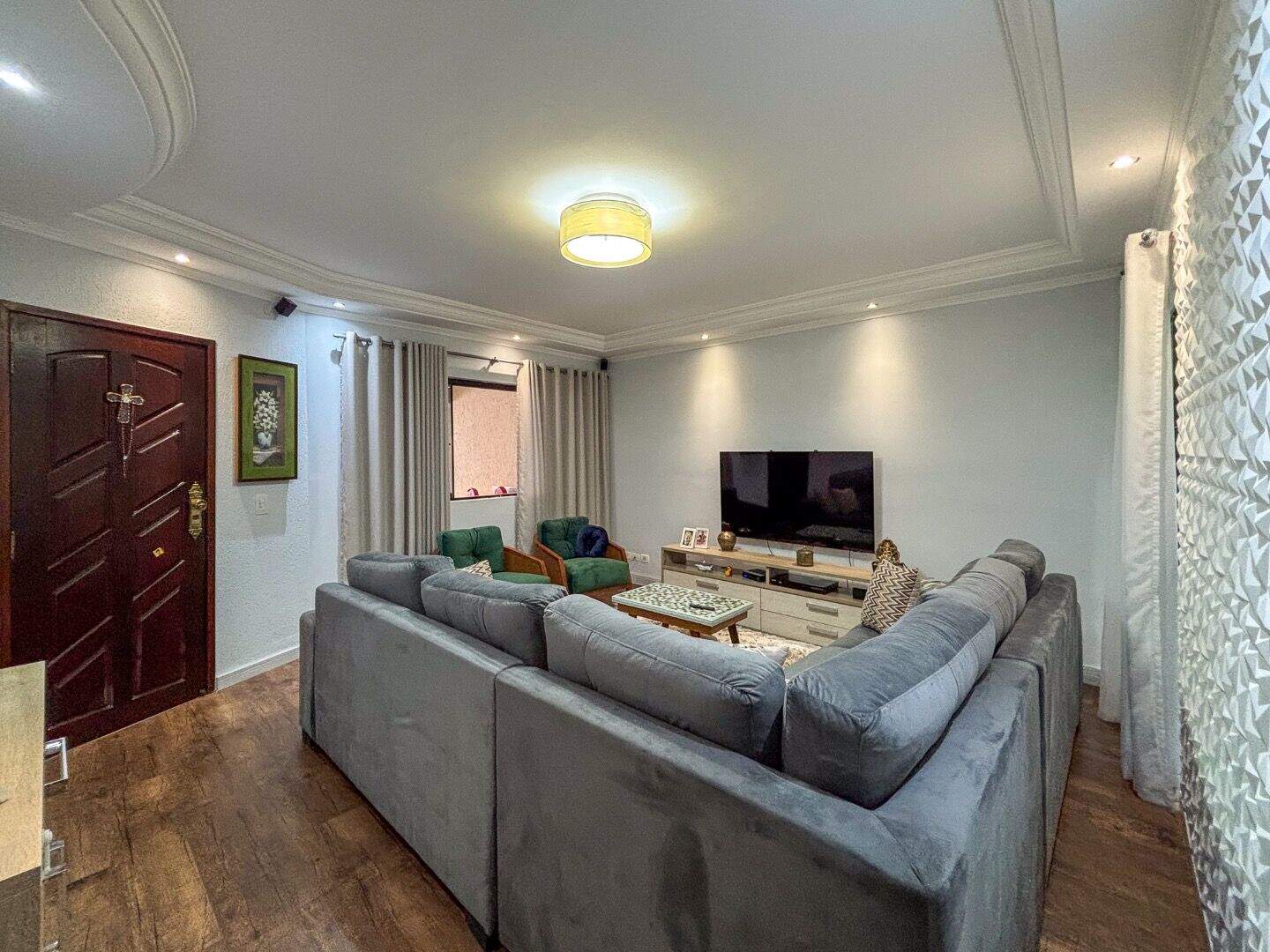 Sobrado à venda no Vila Scarpelli: 