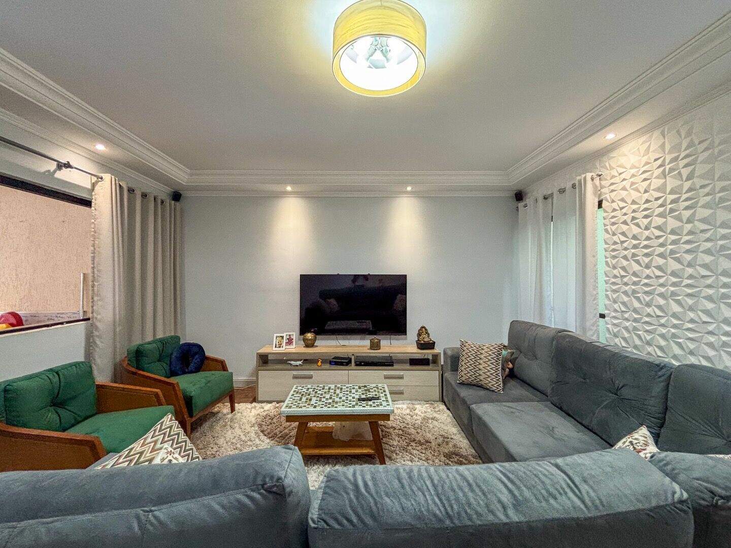 Sobrado à venda no Vila Scarpelli: 