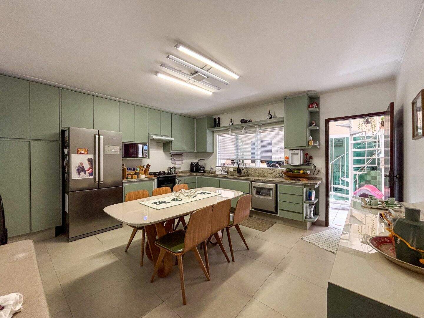 Sobrado à venda no Vila Scarpelli: 