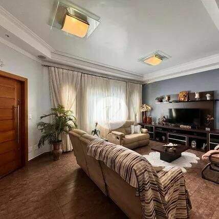 Sobrado à venda no Jardim: 