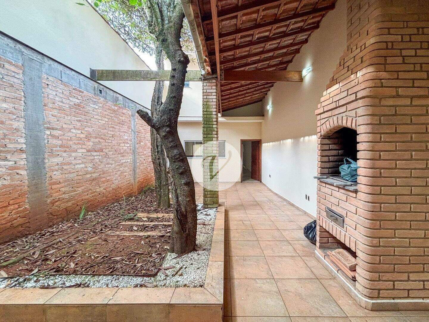 Sobrado à venda no Paraíso: 