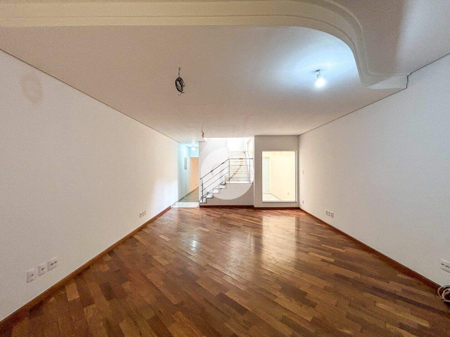 Sobrado à venda no Paraíso: 