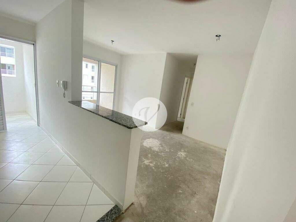 Apartamento à venda no Jardim Três Marias: 