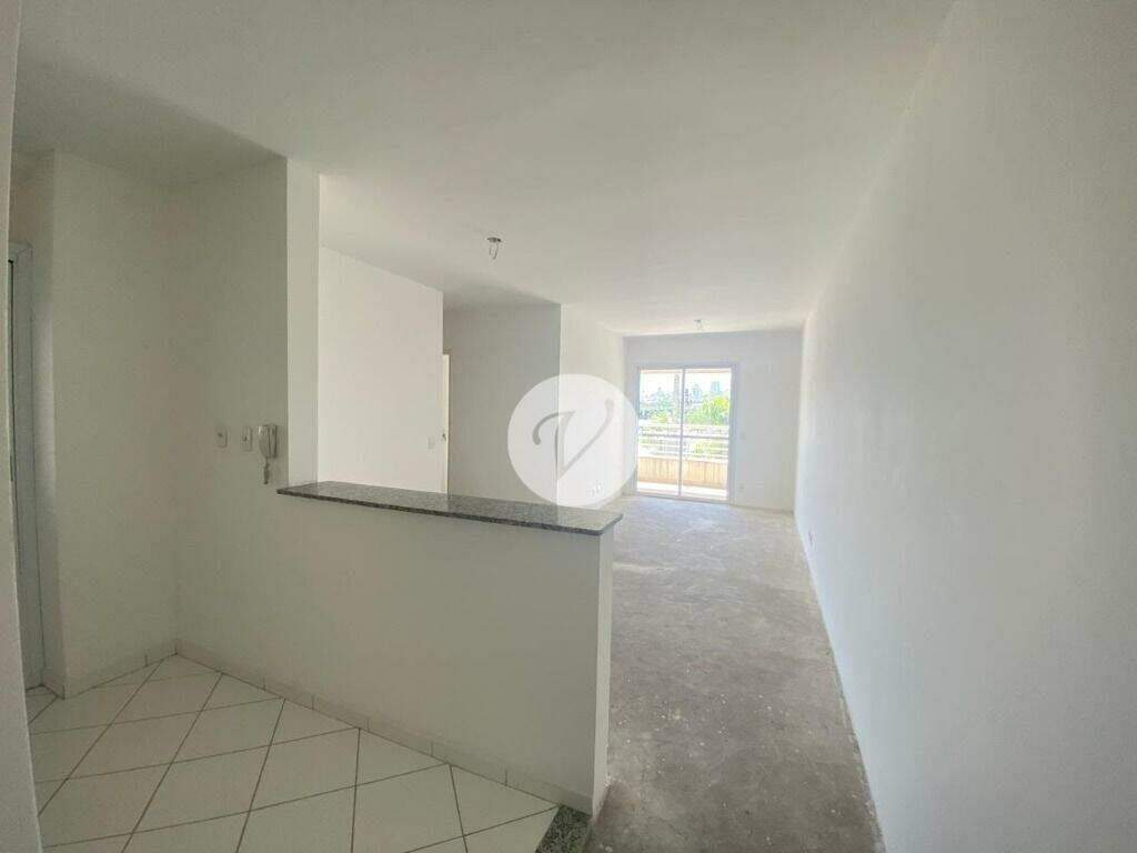 Apartamento à venda no Jardim Três Marias: 