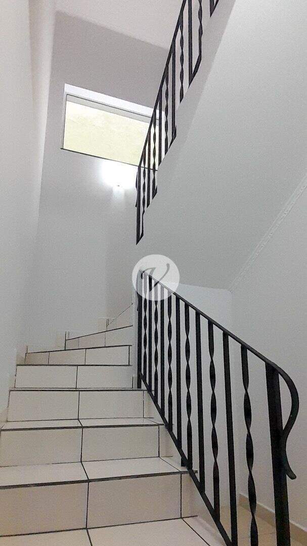 Sobrado à venda no Campestre: 