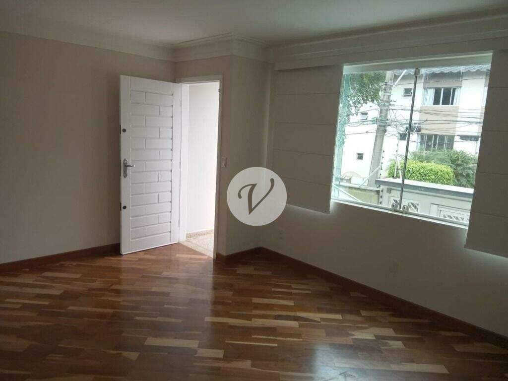 Sobrado à venda no Jardim Bela Vista: 