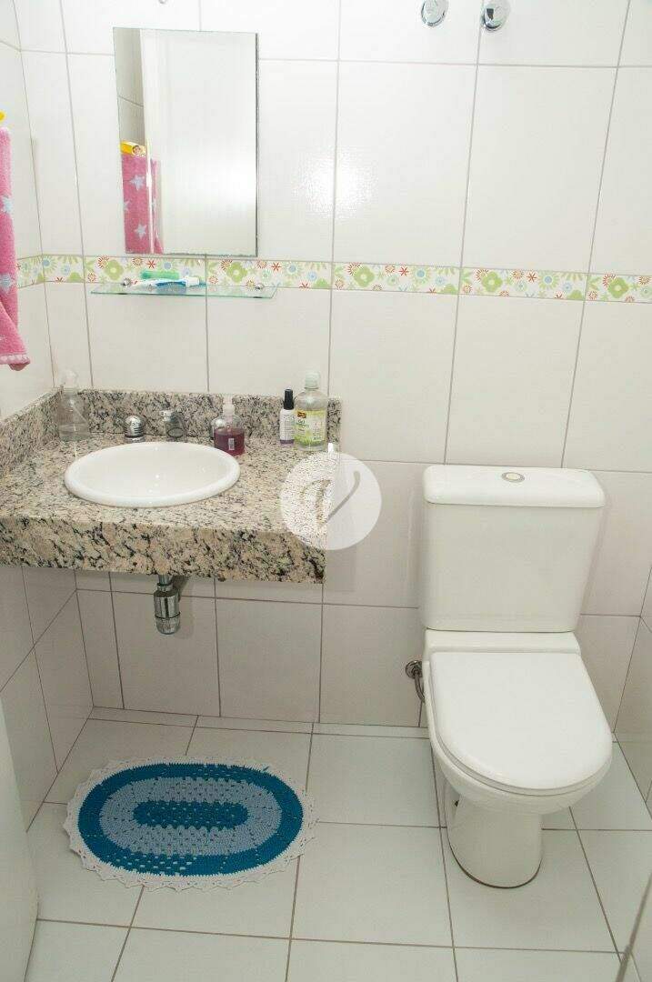 Sobrado à venda no Campestre: 