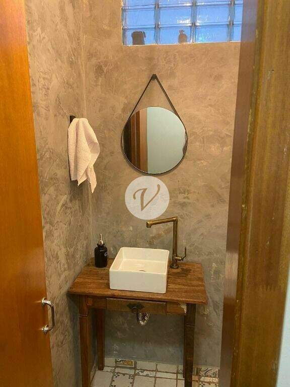 Sobrado à venda no Jardim: 