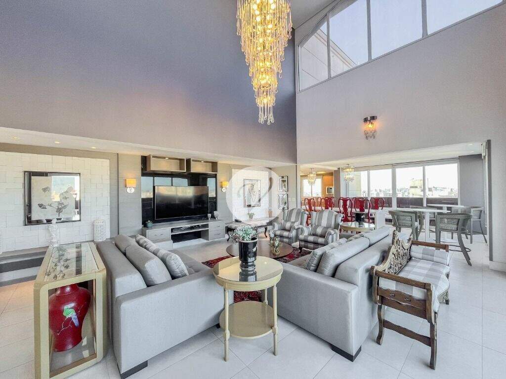 Cobertura à venda no Jardim: 