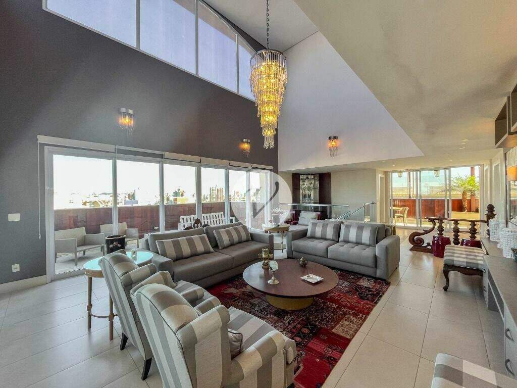 Cobertura à venda no Jardim: 