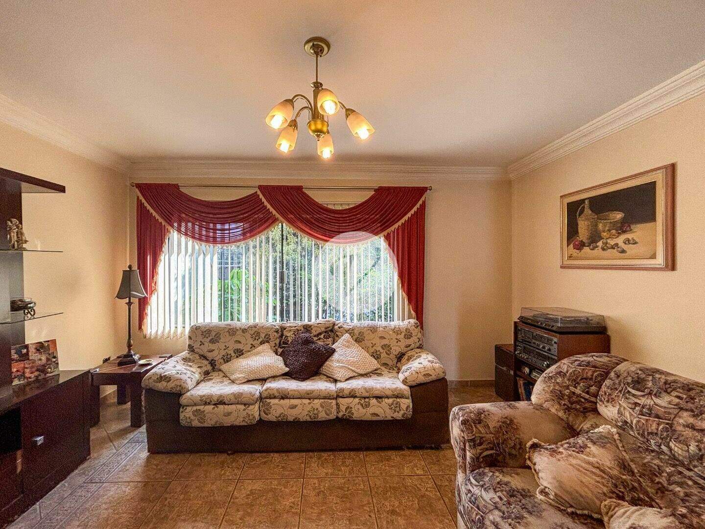 Sobrado à venda no Jardim: 