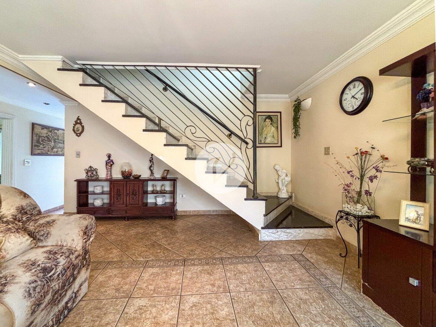 Sobrado à venda no Jardim: 