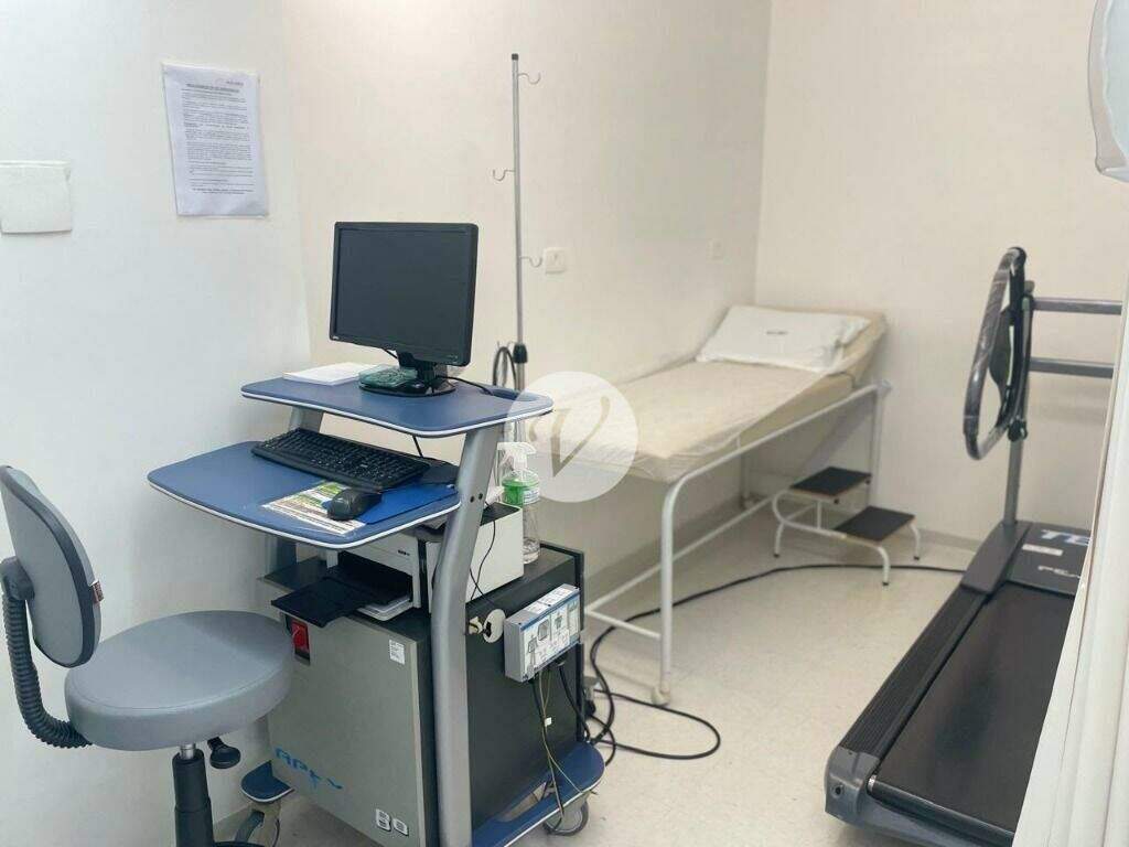 Sobrado à venda no Centro: 