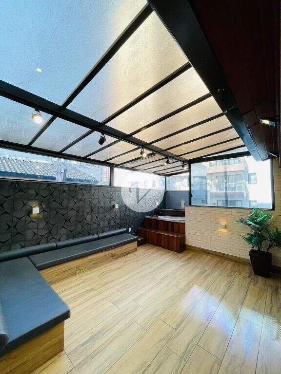 Cobertura à venda no Vila Bastos: 