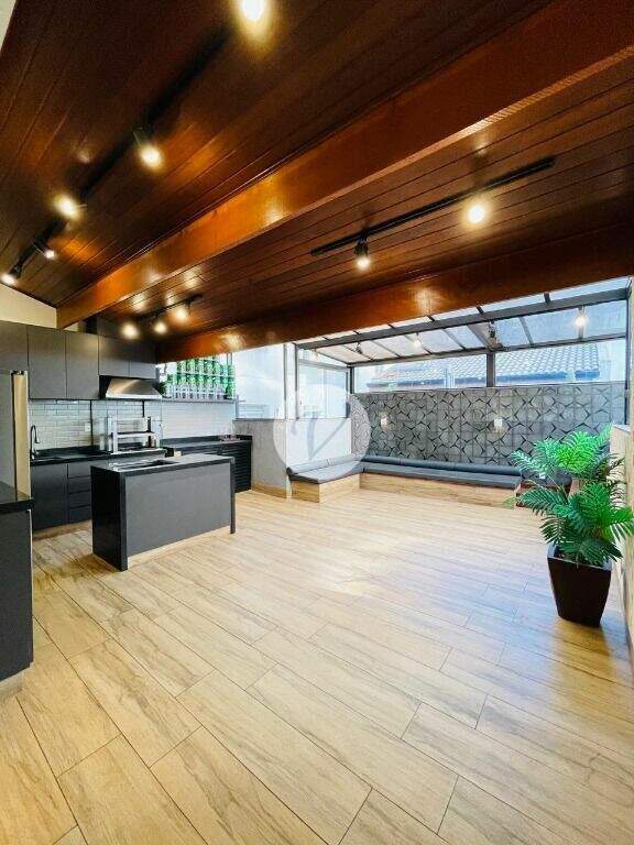 Cobertura à venda no Vila Bastos: 