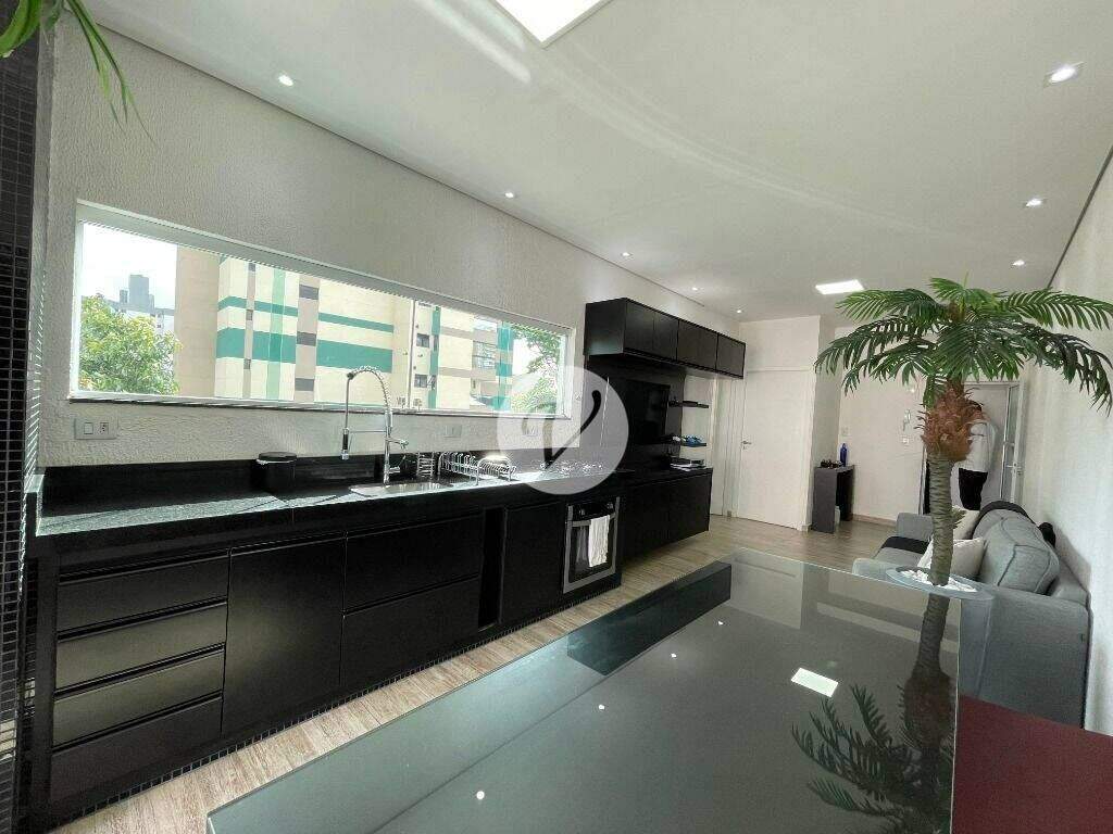 Cobertura à venda no Vila Valparaíso: 