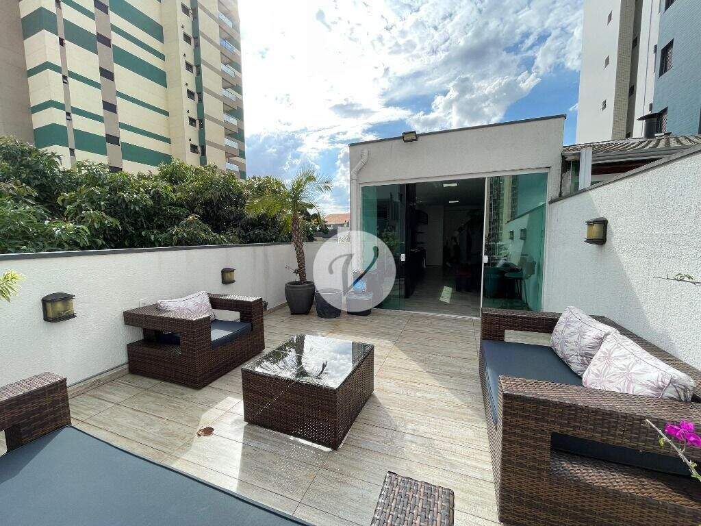 Cobertura à venda no Vila Valparaíso: 