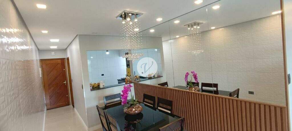 Cobertura à venda no Santa Teresinha: 