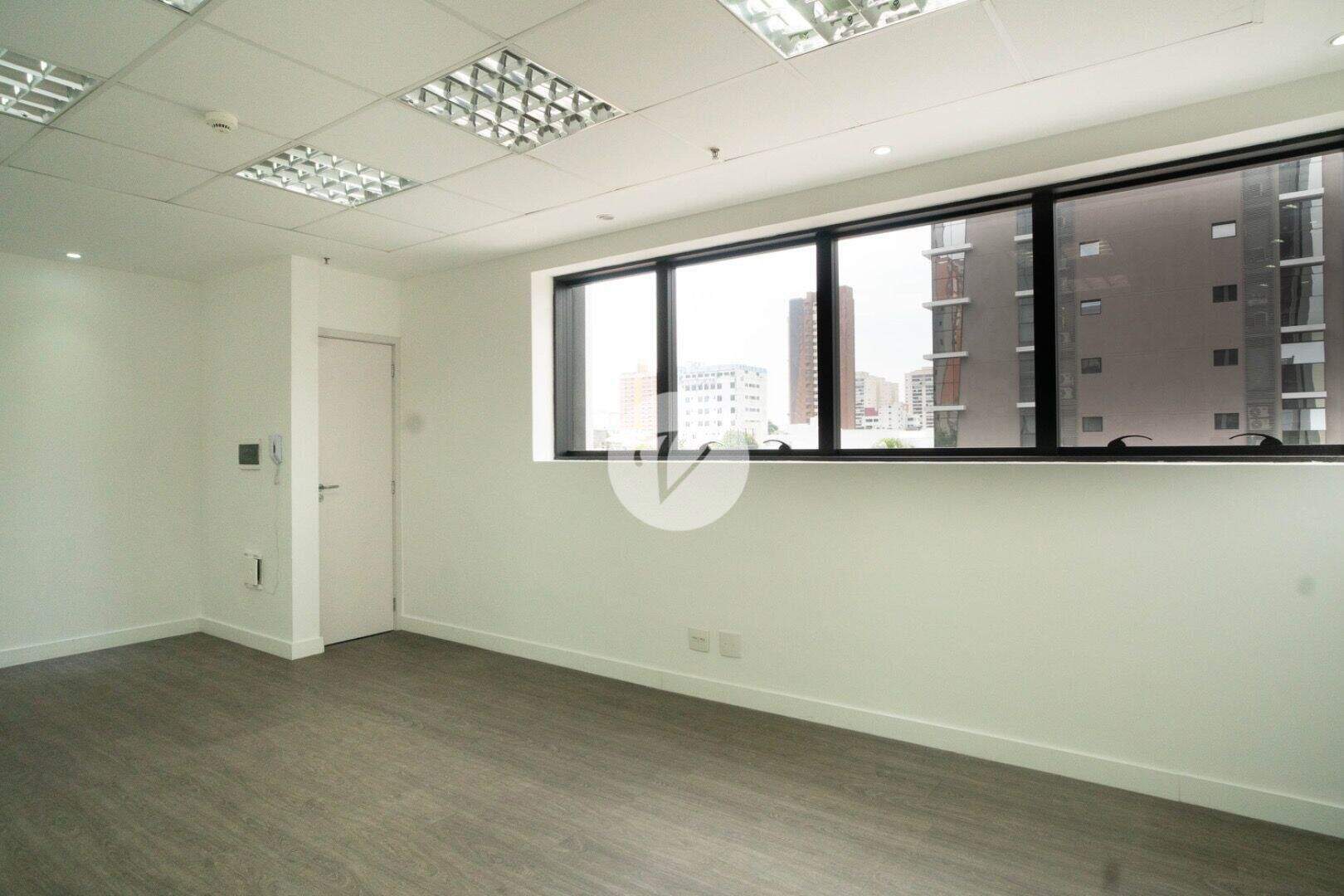 Sala à venda no Jardim: 