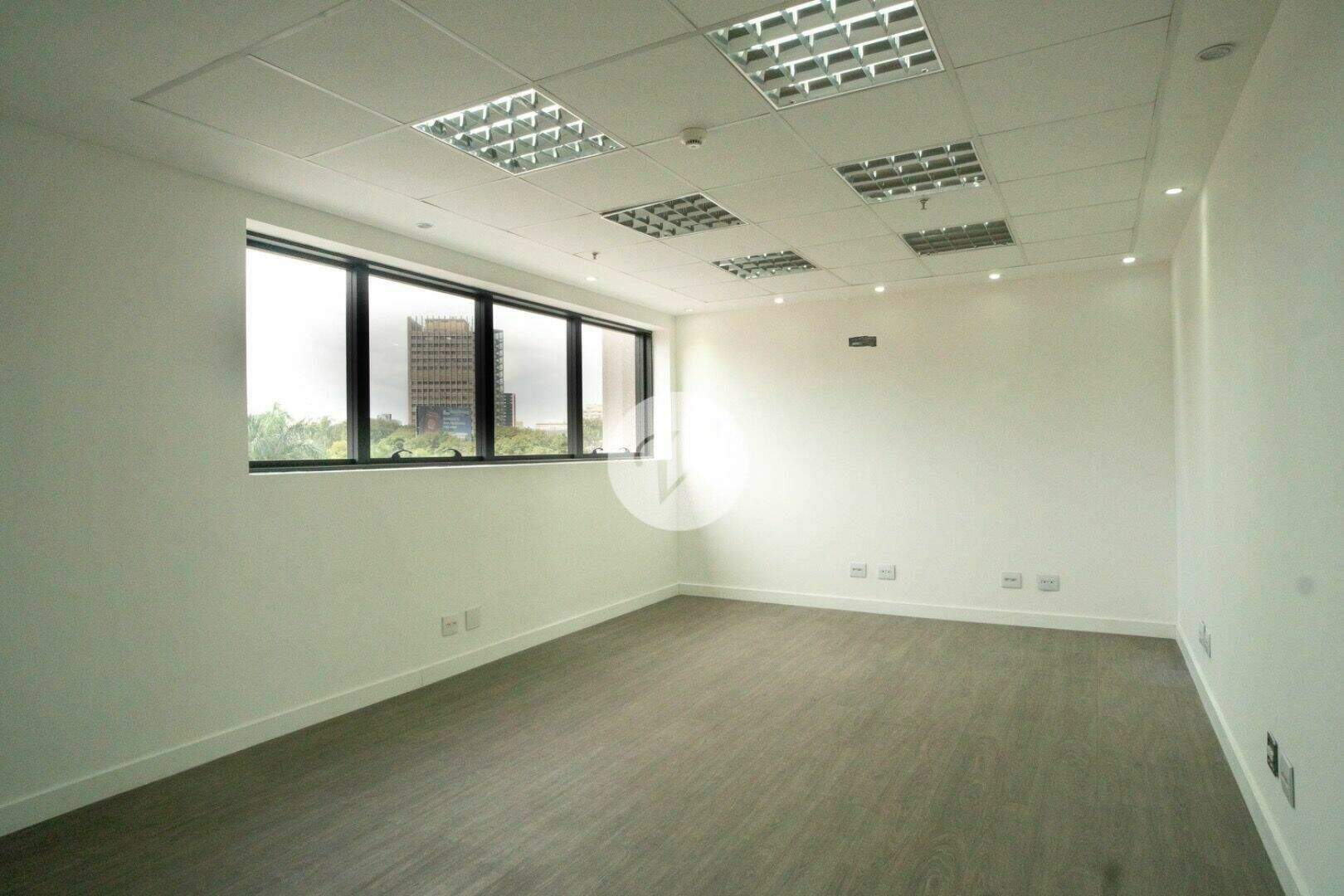 Sala à venda no Jardim: 