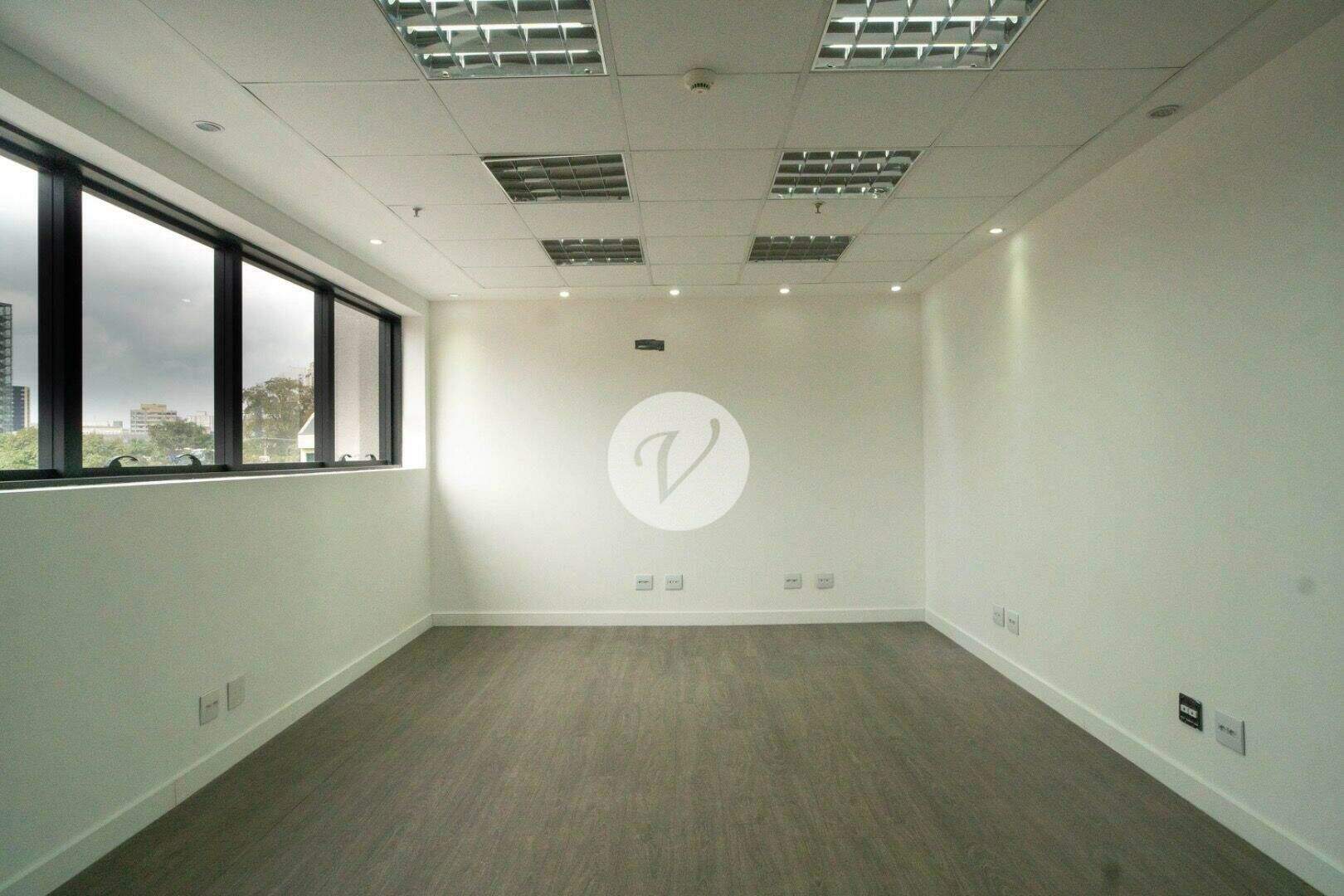 Sala à venda no Jardim: 