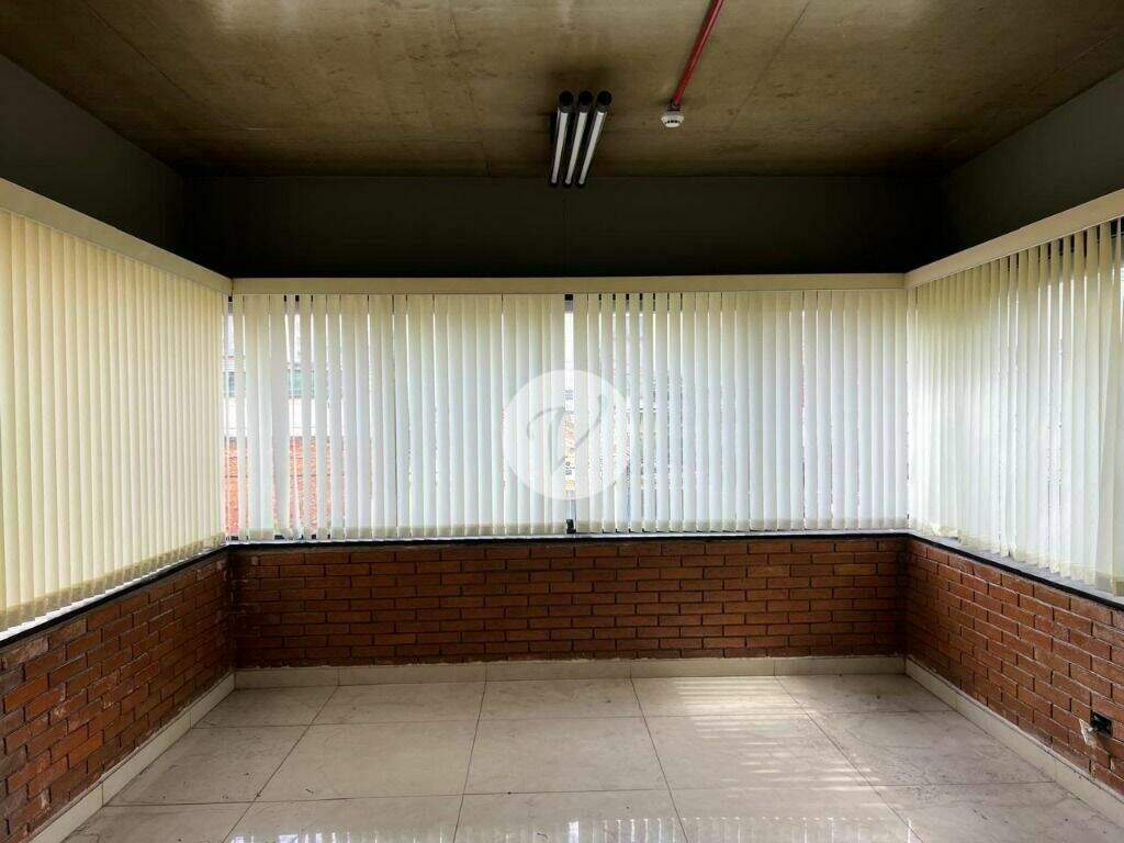 Prédio à venda no Santa Maria: 