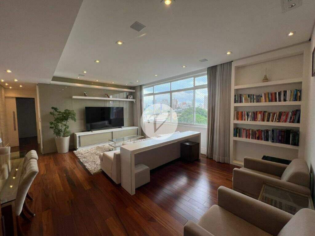 Apartamento à venda no Jardim: 