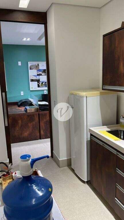 Sala à venda no Jardim: 