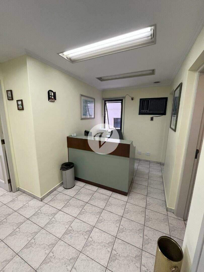 Sala à venda no Jardim: 