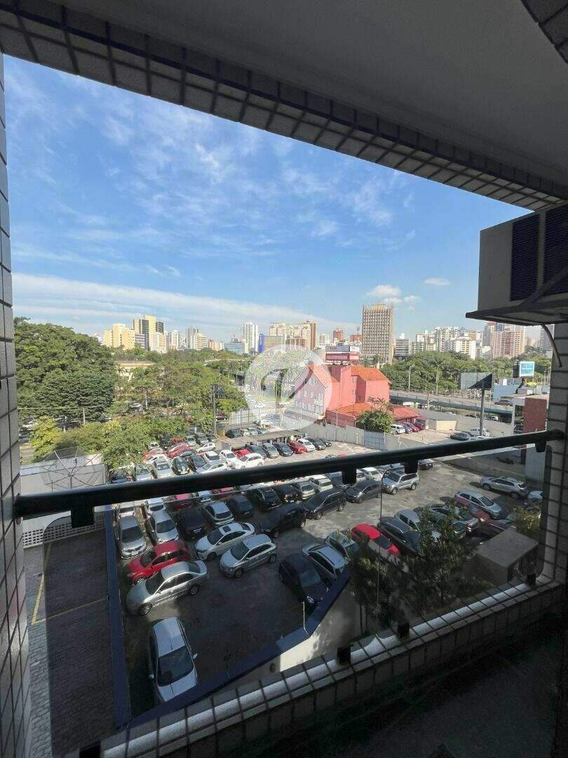 Sala à venda no Jardim: 