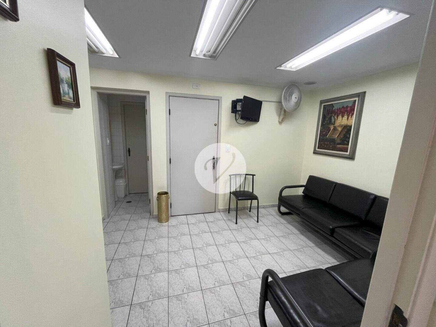 Sala à venda no Jardim: 