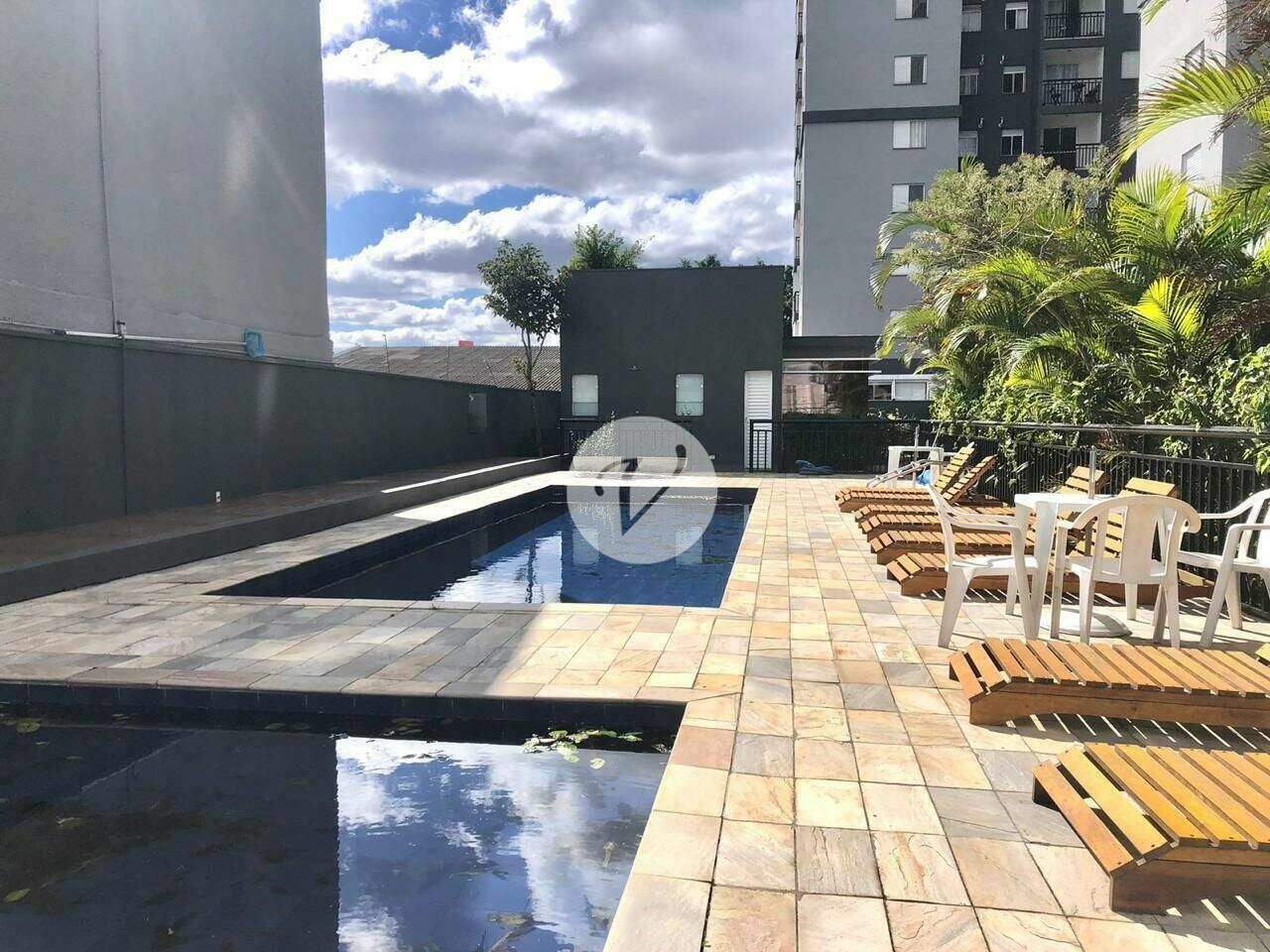 Apartamento à venda no Vila Eldízia: 