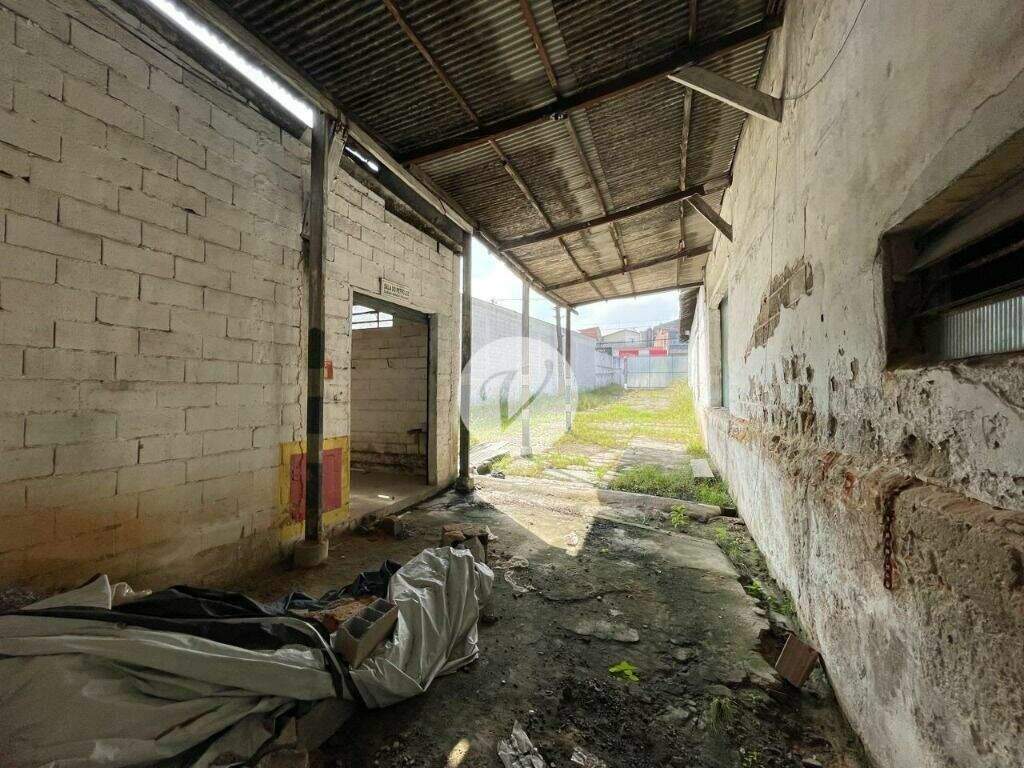 Terreno à venda no Vila Luzita: 