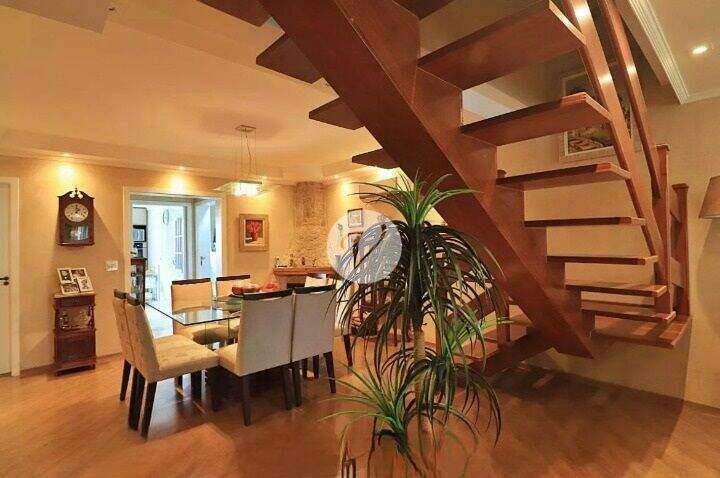 Sobrado à venda no Paraíso: 