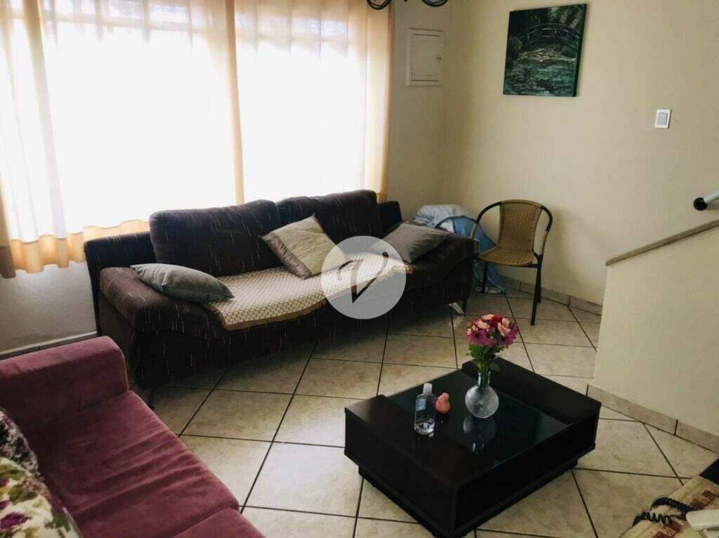 Sobrado à venda no Campestre: 