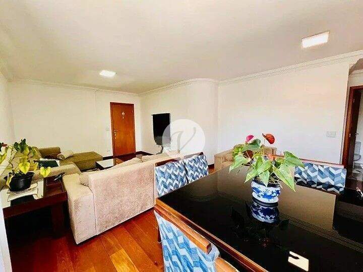 Apartamento à venda no Jardim: 