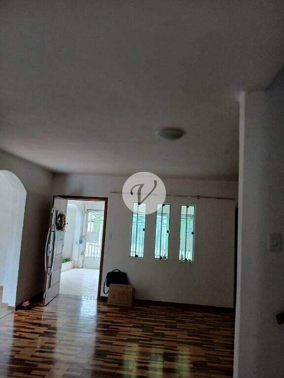 Sobrado à venda no Vila Alzira: 