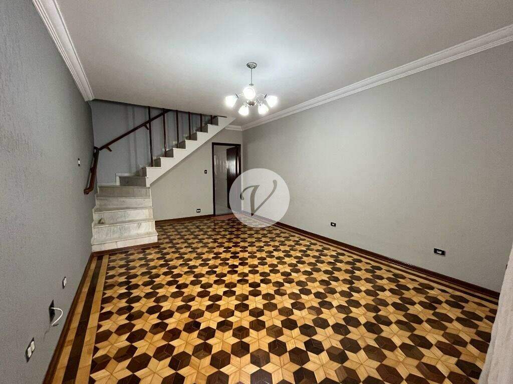 Sobrado à venda no Cerâmica: Sala