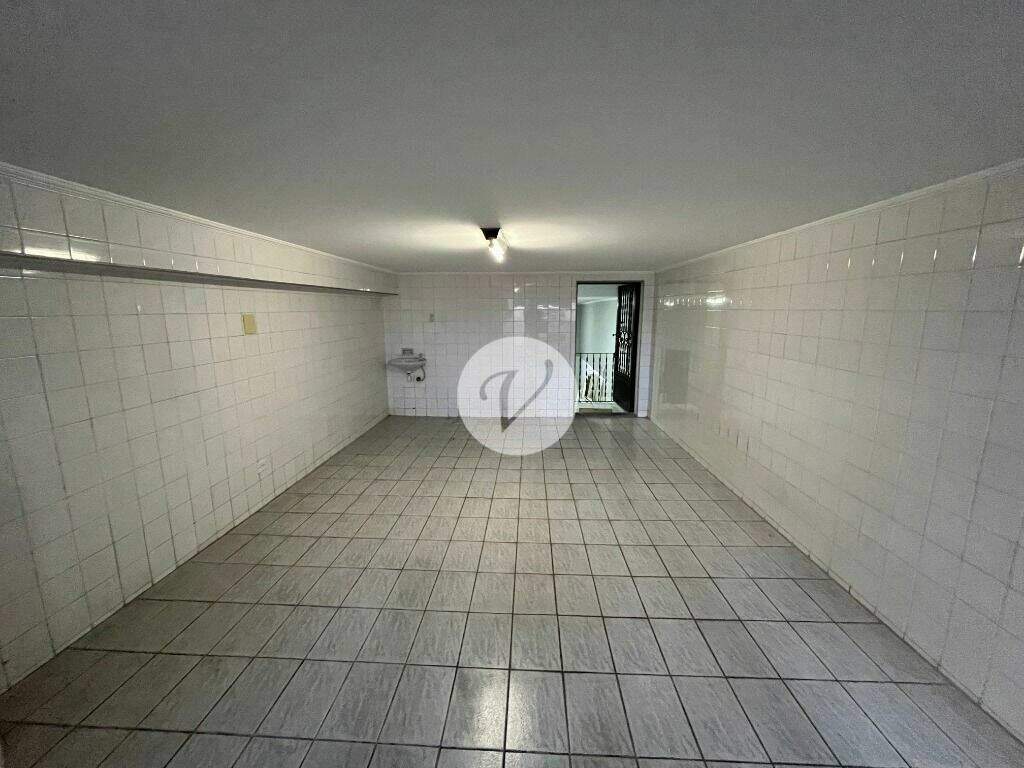 Sobrado à venda no Cerâmica: Garagem