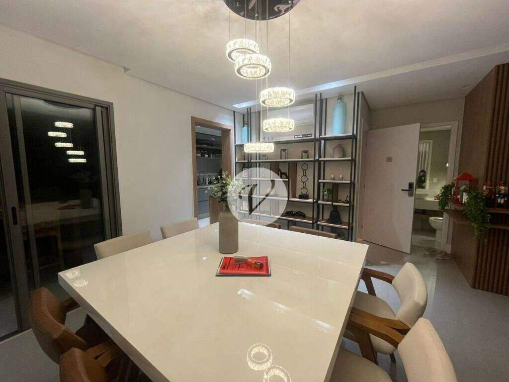 Apartamento à venda no Jardim: Sala de jantar