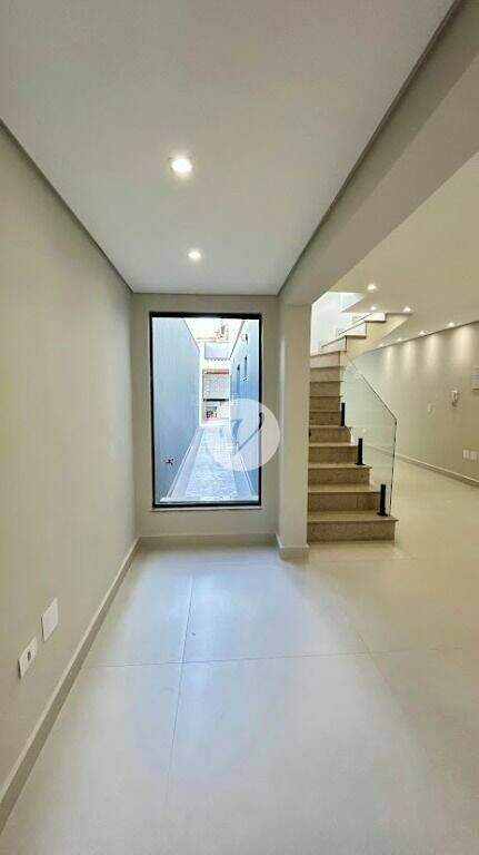 Sobrado à venda no Parque São Diogo: 