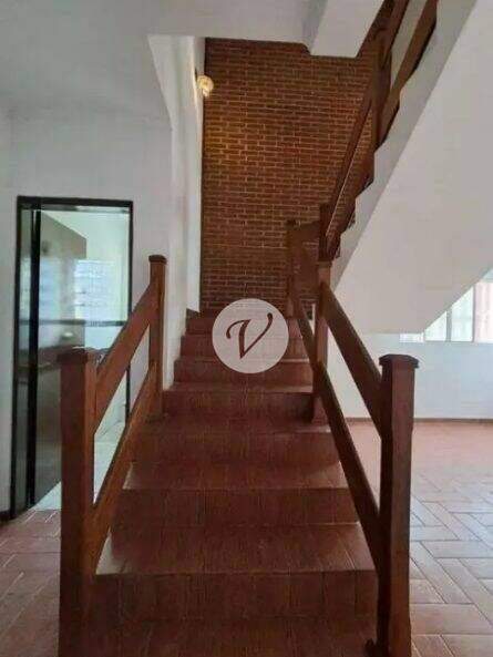 Sobrado à venda no Vila Helena: 