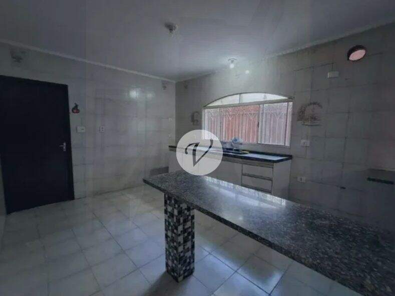 Sobrado à venda no Vila Helena: 