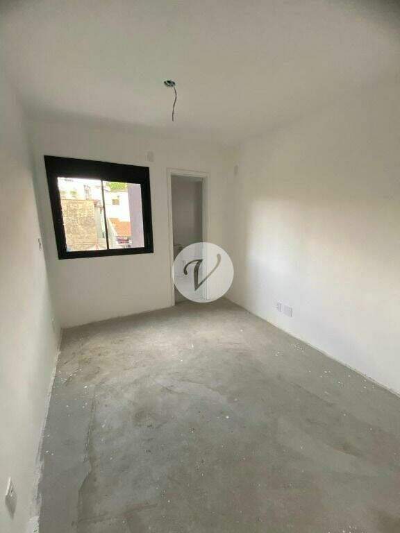Apartamento à venda no Santa Teresinha: 