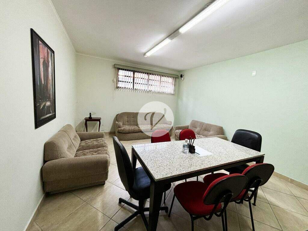 Sobrado à venda no Jardim Bela Vista: 