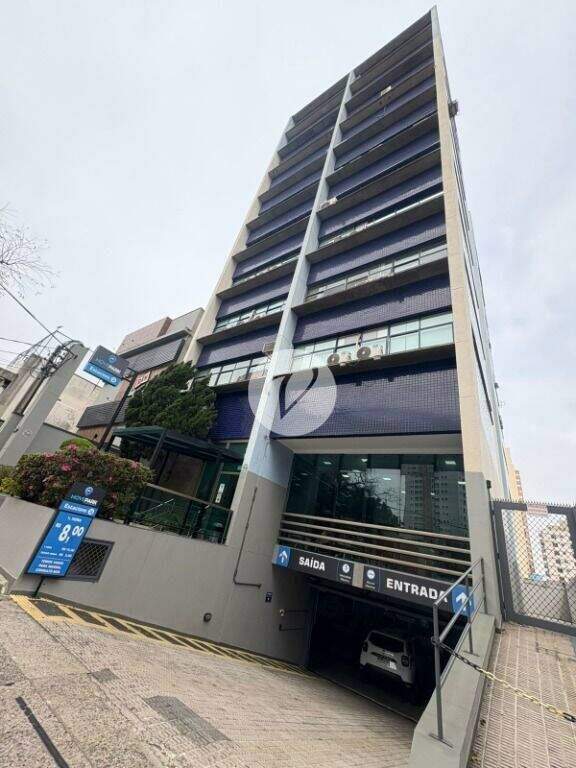 Sala à venda no Centro: 