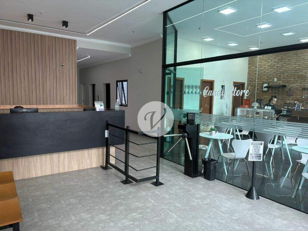 Sala à venda no Centro: 