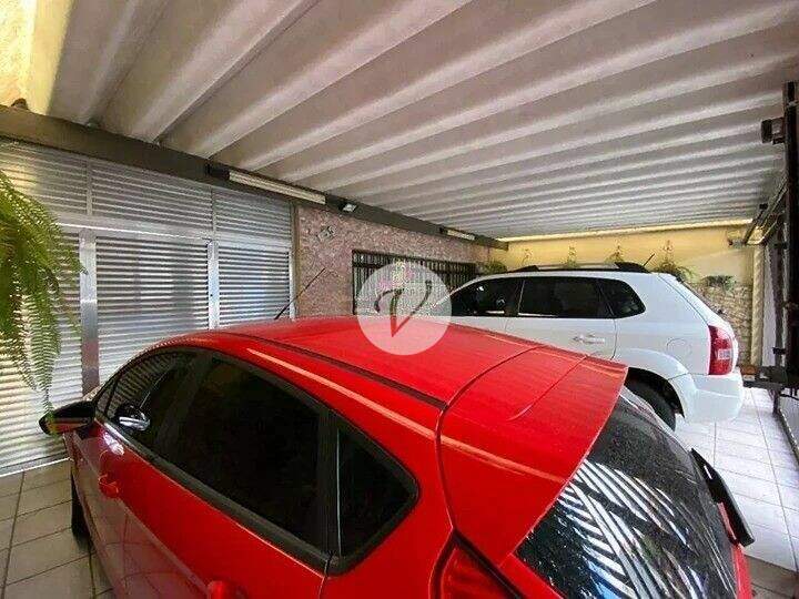 Sobrado à venda no Cerâmica: 