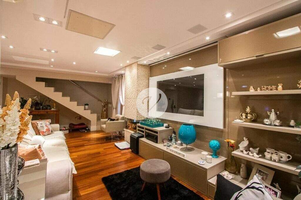 Cobertura à venda no Centro: 